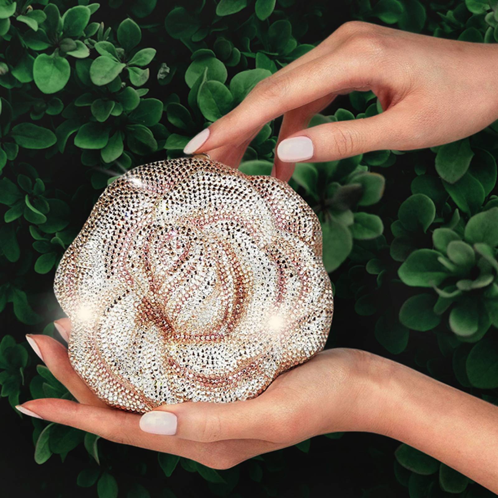 JUDITH LEIBER