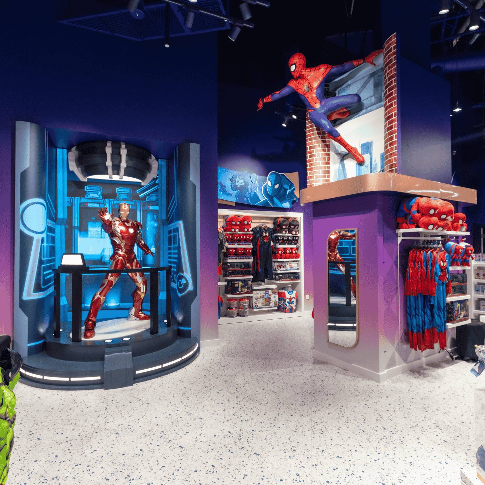 DISNEY STORE