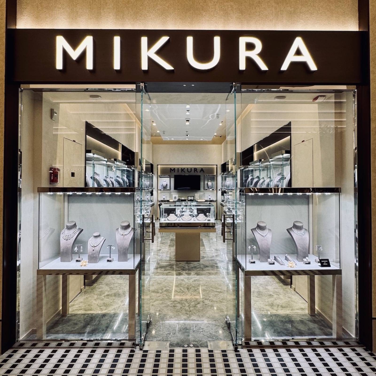 MIKURA